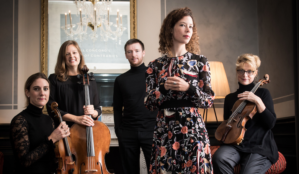 Charlotte Haesen & het Tobalita Strijkkwartet – Café des Chansons