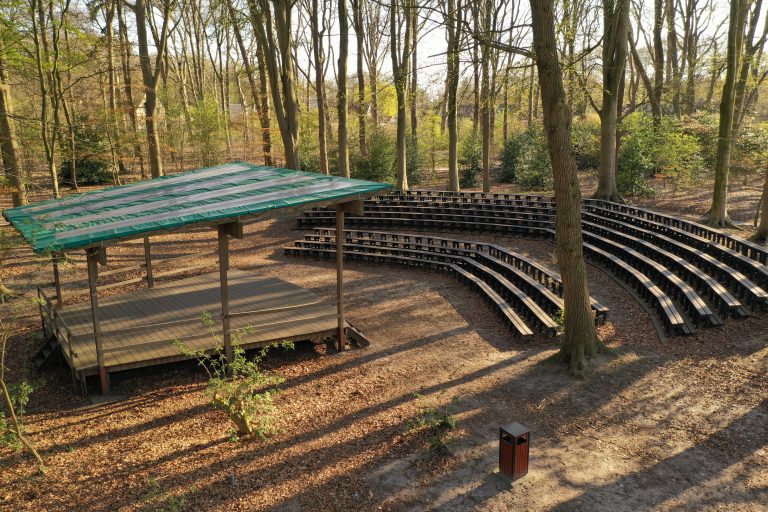 Boek in het Bos