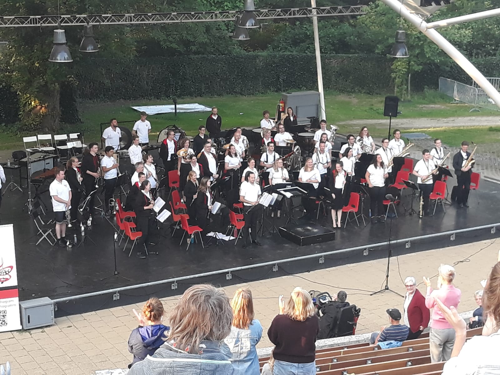 Zomerconcert door Ad hoc orkest