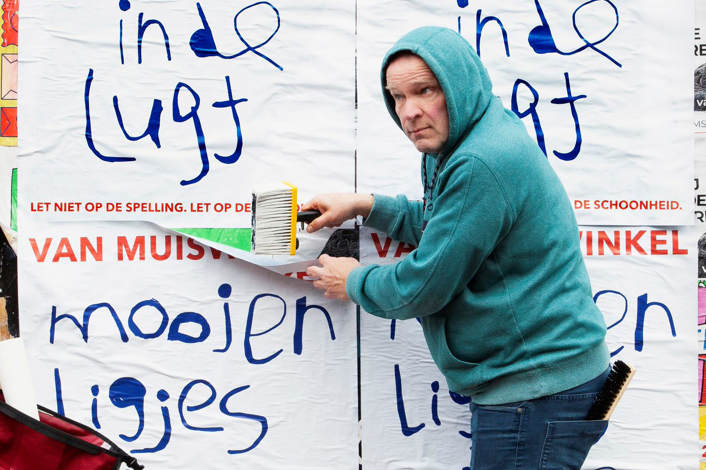 Erik van Muiswinkel – Moojen Ligjes in de Lugt