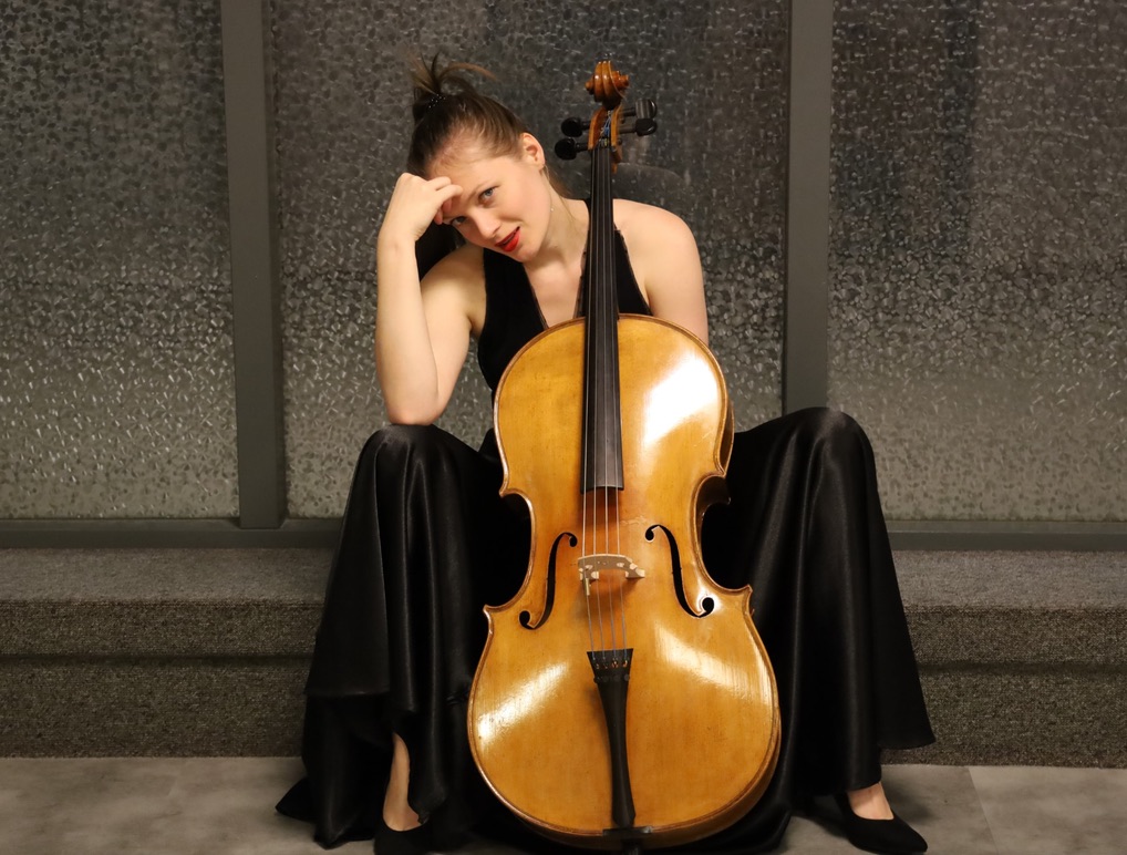 Hanneke Rouw speelt Bach, Suite III & IV