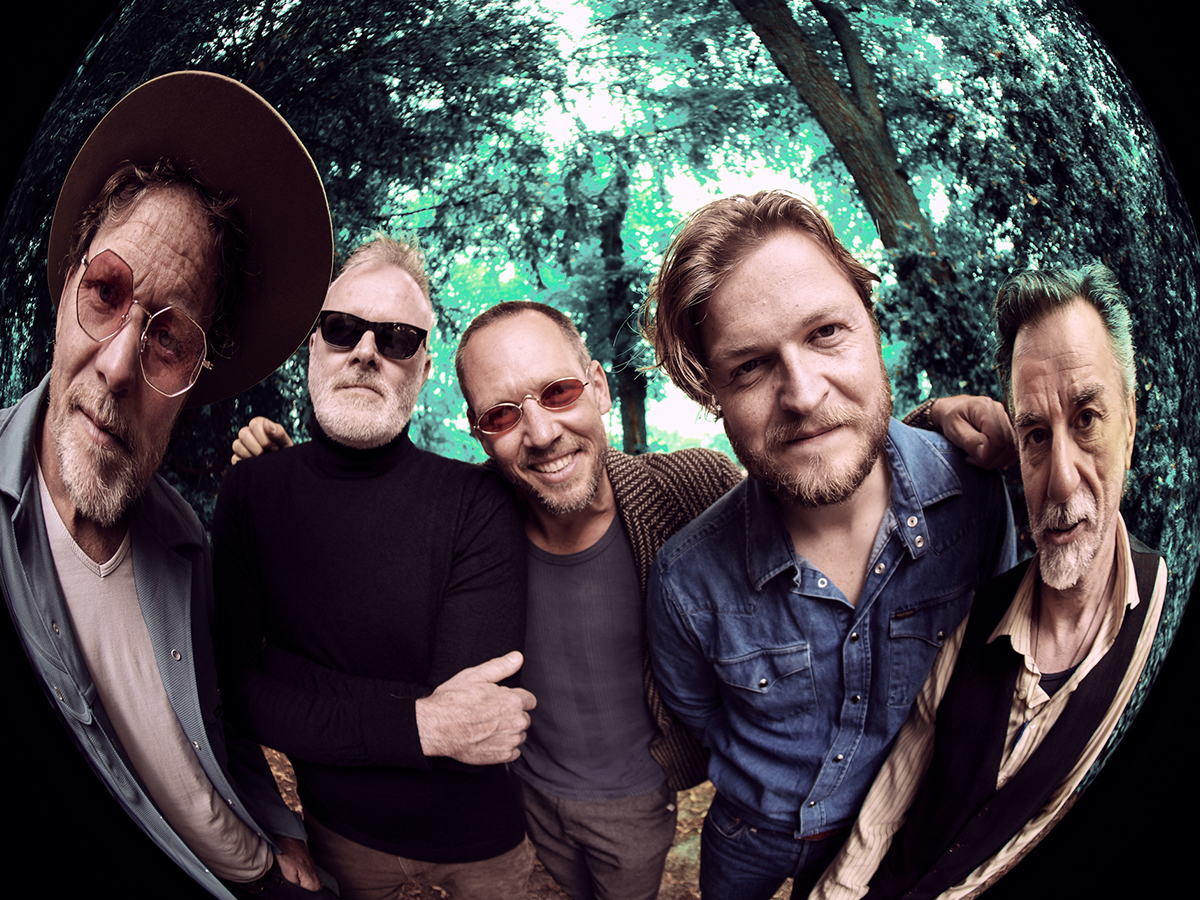 Her Majesty – Los Angeles City Trip